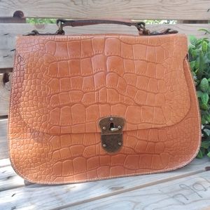 PATRICIA NASH CROC-EMBOSSED LEATHER   BAG EUC